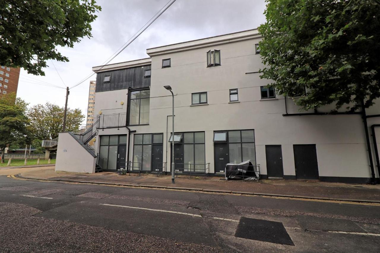 Stylish & Modern Apartment - Southend Stays Exterior photo